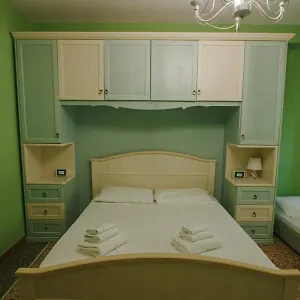 Romolo E Remo Рим