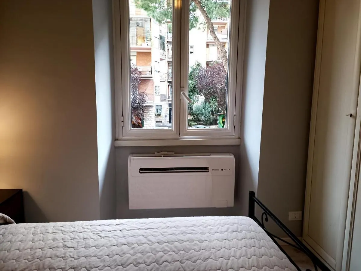 Casa Paolina A Metro San Paolo Apartment Rome Italy